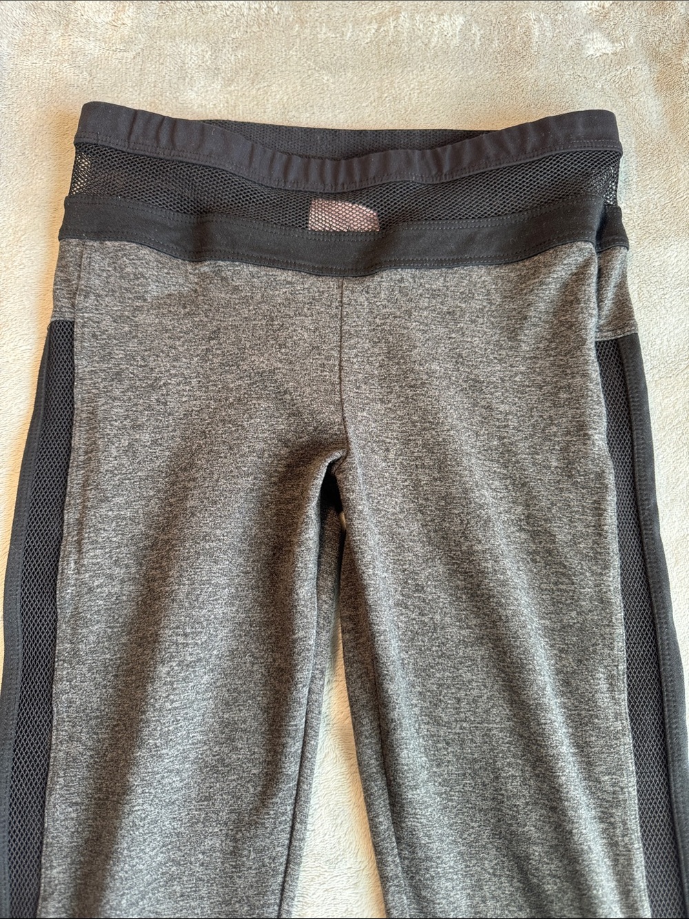 Rare NWOT Bombshell Sportswear Unicorn Leggings Gray Size XS - Picture 5 of 11